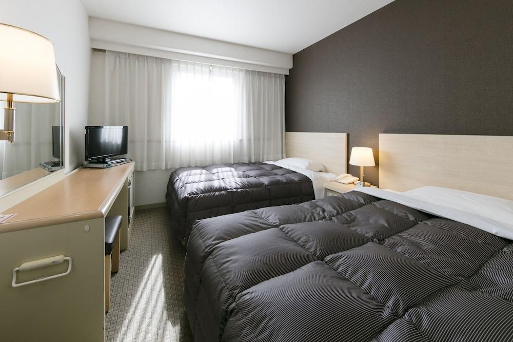 Okayama Washington Hotel Plaza Exterior foto