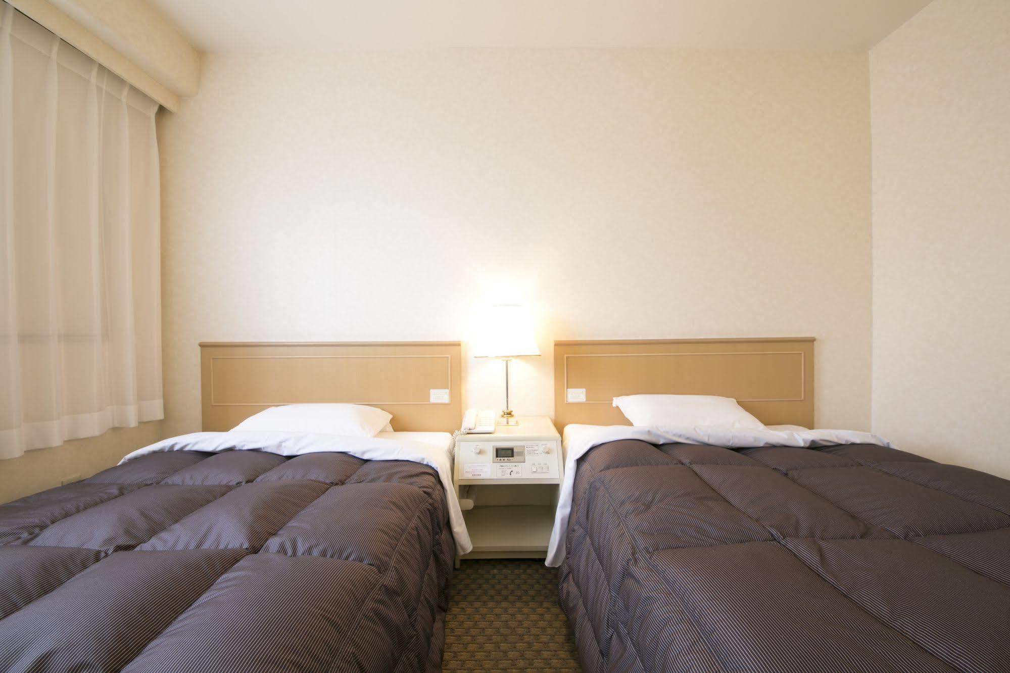 Okayama Washington Hotel Plaza Exterior foto